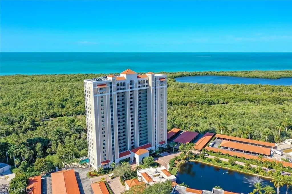 6573 Marissa Loop Naples FL 34108