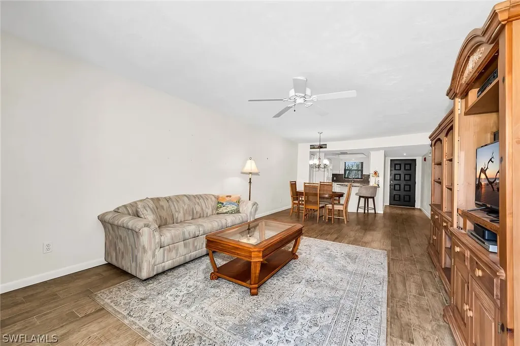 4955 Pepper Circle Naples FL 34113