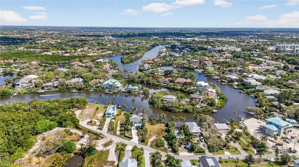 27534 Big Bend Road Bonita Springs FL 34134