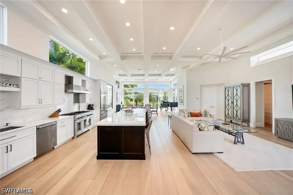 7963 Grand Bay Drive Naples FL 34108