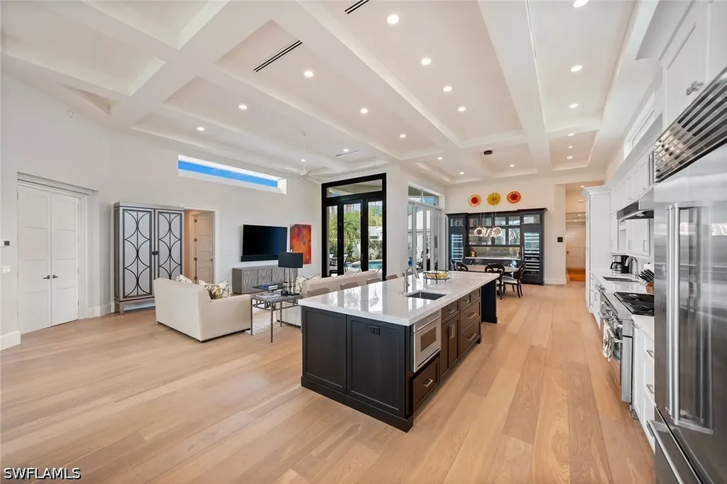 7963 Grand Bay Drive Naples FL 34108
