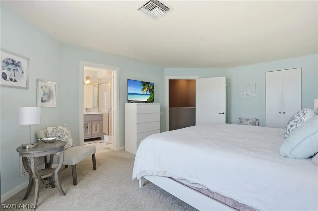 309 La Peninsula Boulevard Naples FL 34113