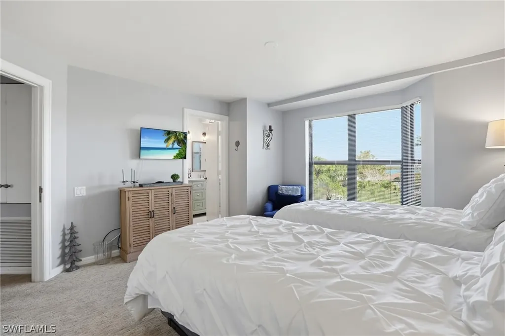 309 La Peninsula Boulevard Naples FL 34113