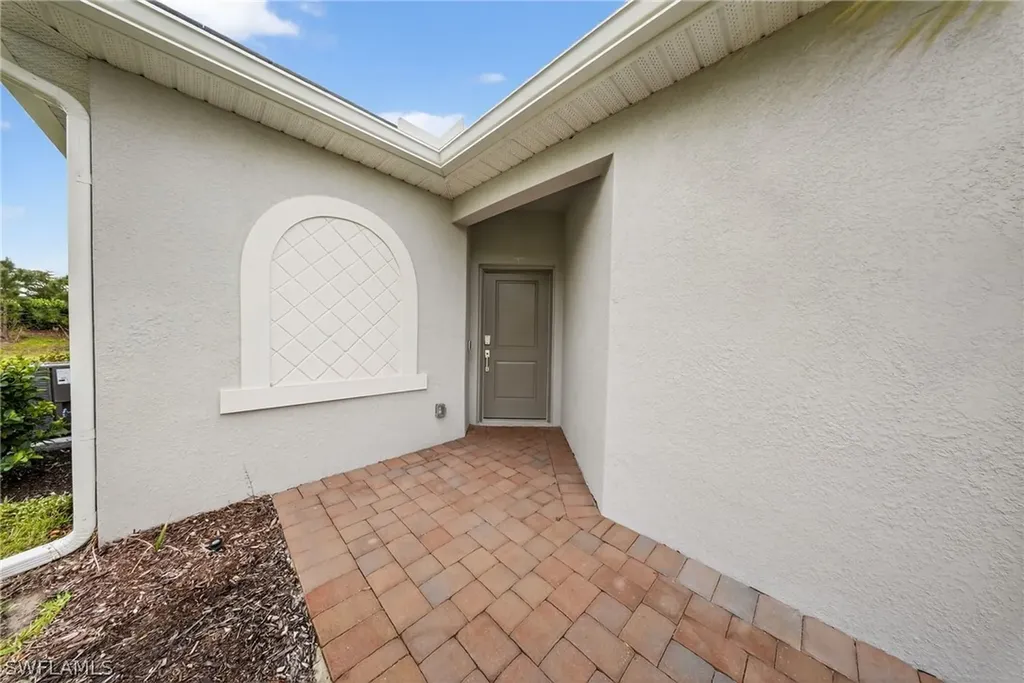 2224 Dragonfruit Way Naples FL 34120