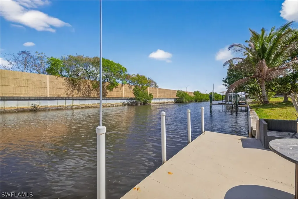 2243 Everest Parkway Cape Coral FL 33904