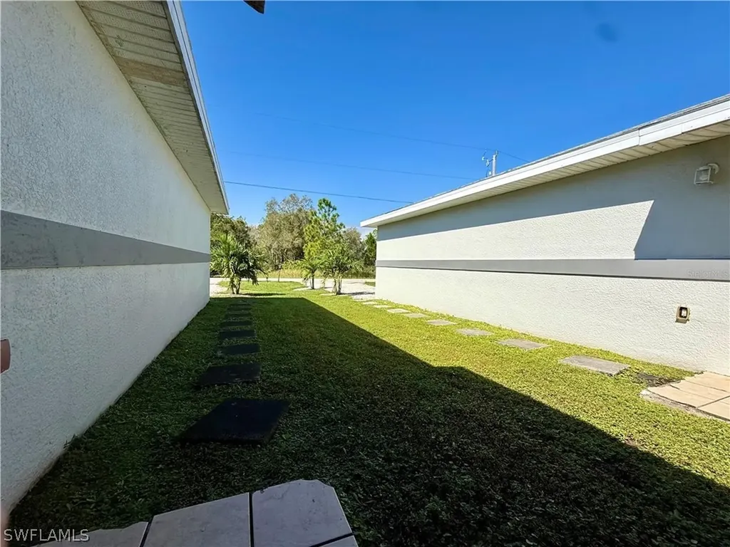 779 Bedford Drive Lehigh Acres FL 33974