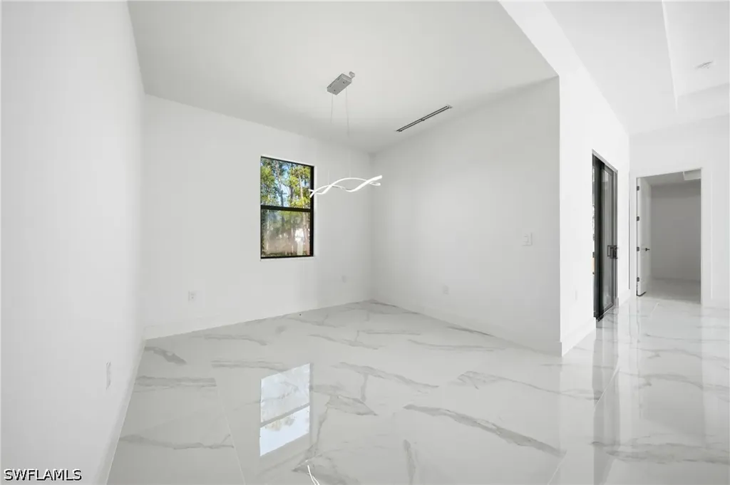 303 Mcarthur Avenue Lehigh Acres FL 33936