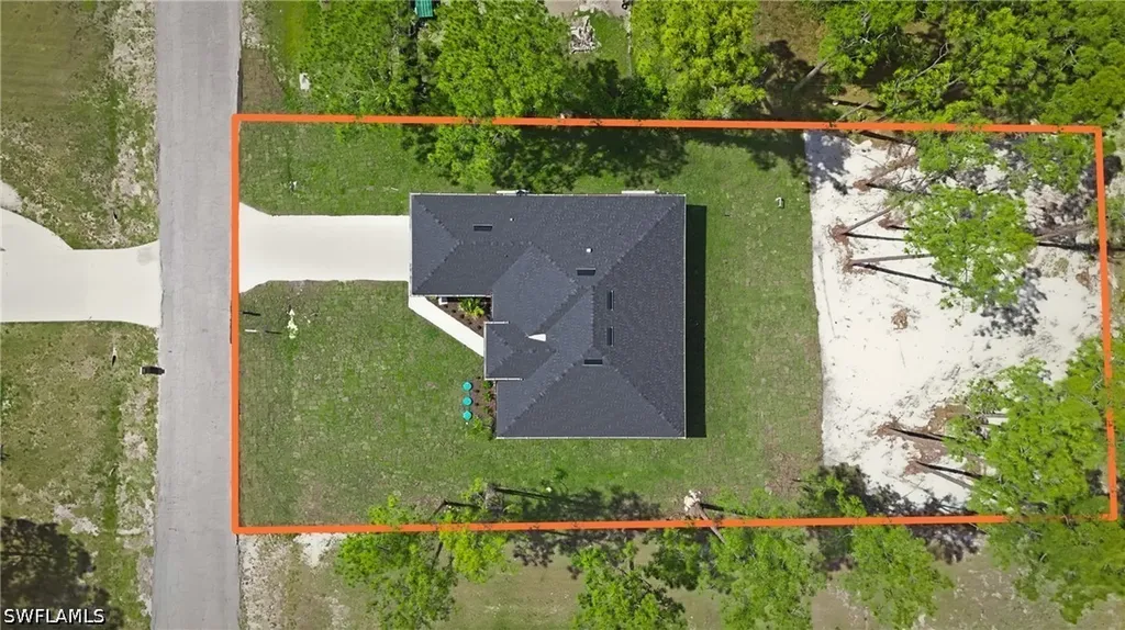 903 Jefferson Avenue Lehigh Acres FL 33936