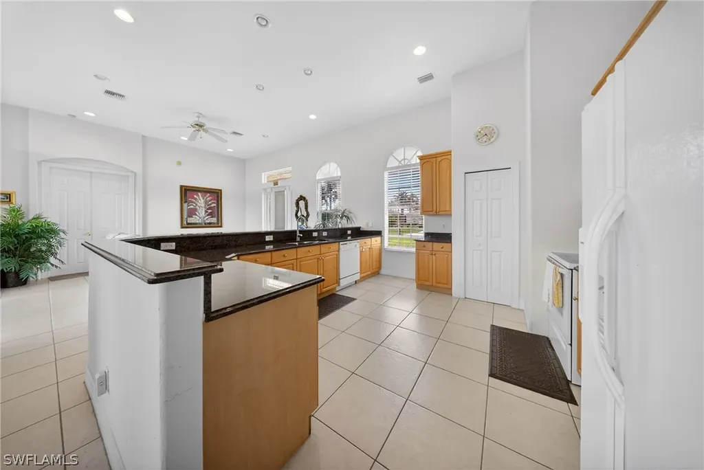 5319 SW 21st Place Cape Coral FL 33914