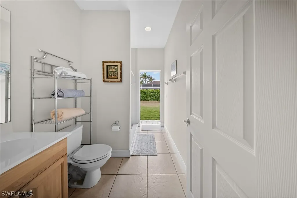 5319 SW 21st Place Cape Coral FL 33914