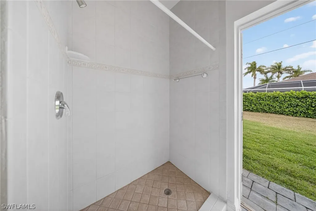 5319 SW 21st Place Cape Coral FL 33914