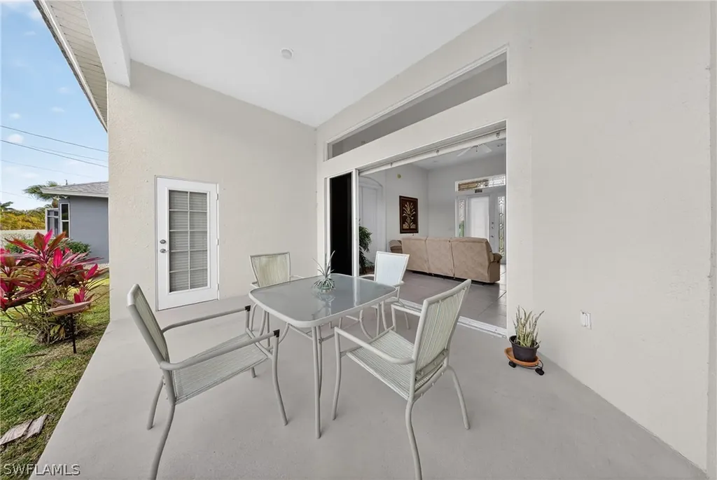 5319 SW 21st Place Cape Coral FL 33914
