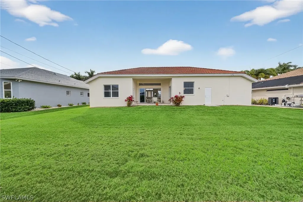 5319 SW 21st Place Cape Coral FL 33914