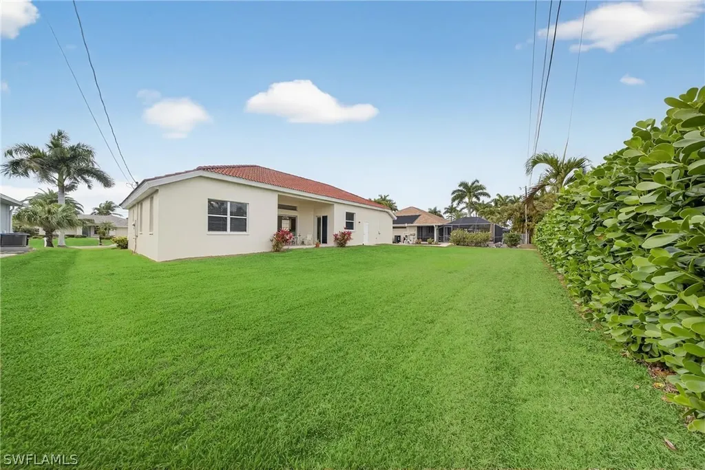 5319 SW 21st Place Cape Coral FL 33914