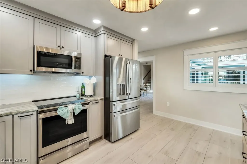 11861 Isle Of Palms Drive Fort Myers Beach FL 33931