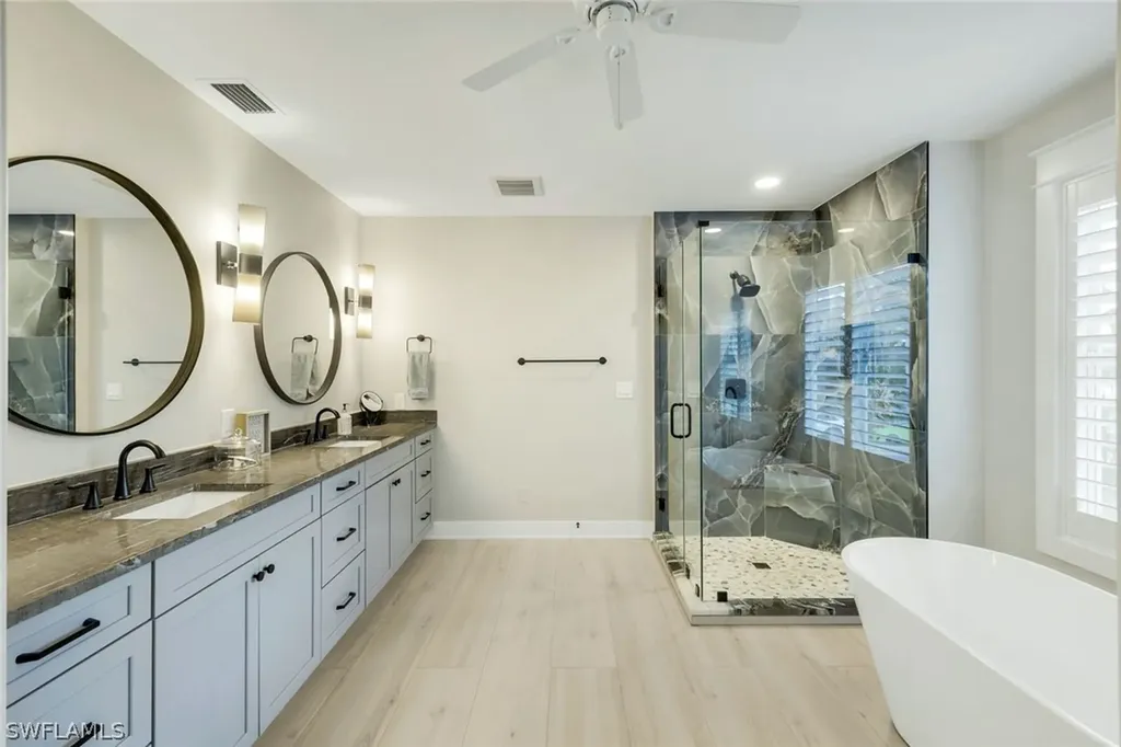 11861 Isle Of Palms Drive Fort Myers Beach FL 33931