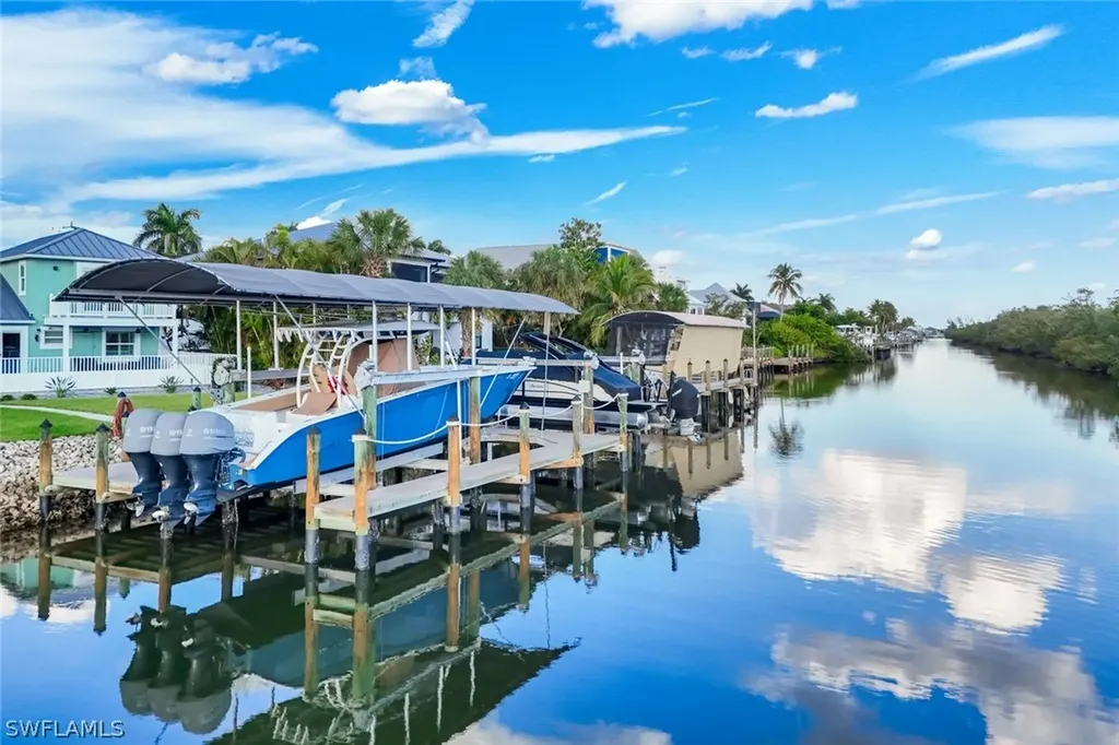 11861 Isle Of Palms Drive Fort Myers Beach FL 33931