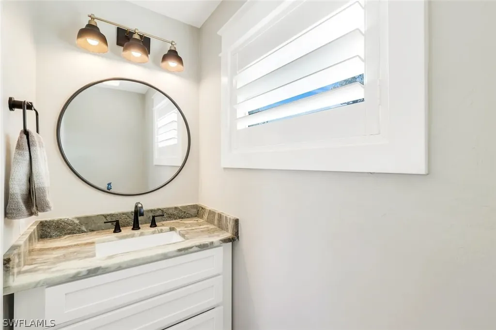 11861 Isle Of Palms Drive Fort Myers Beach FL 33931