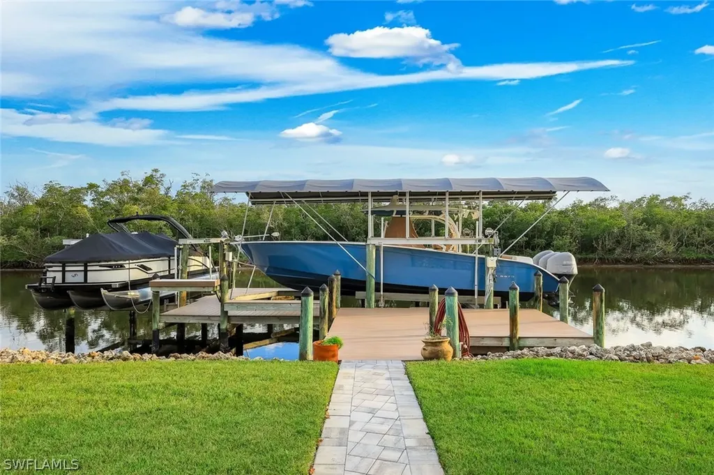 11861 Isle Of Palms Drive Fort Myers Beach FL 33931