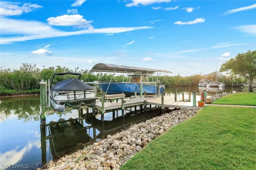 11861 Isle Of Palms Drive Fort Myers Beach FL 33931