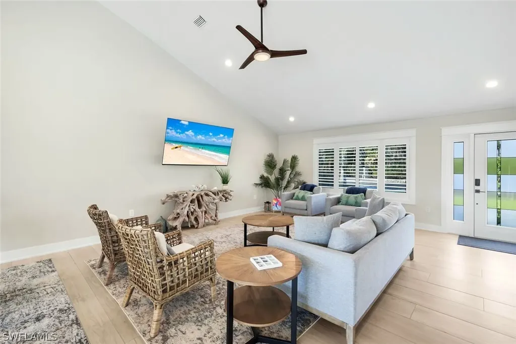 11861 Isle Of Palms Drive Fort Myers Beach FL 33931