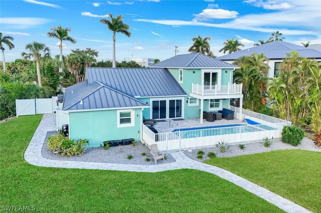 11861 Isle Of Palms Drive Fort Myers Beach FL 33931
