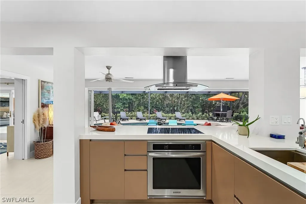 1390 Mandarin Road Naples FL 34102