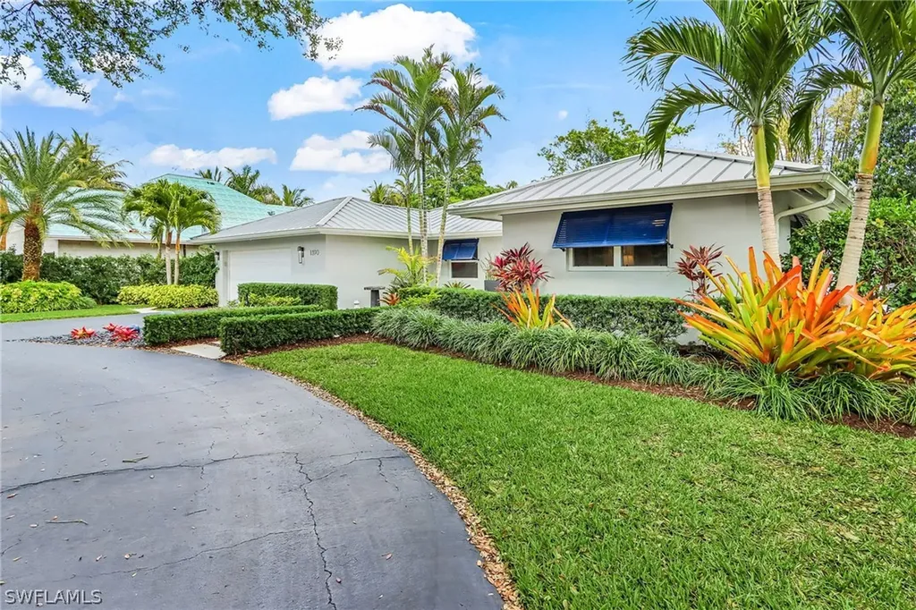 1390 Mandarin Road Naples FL 34102