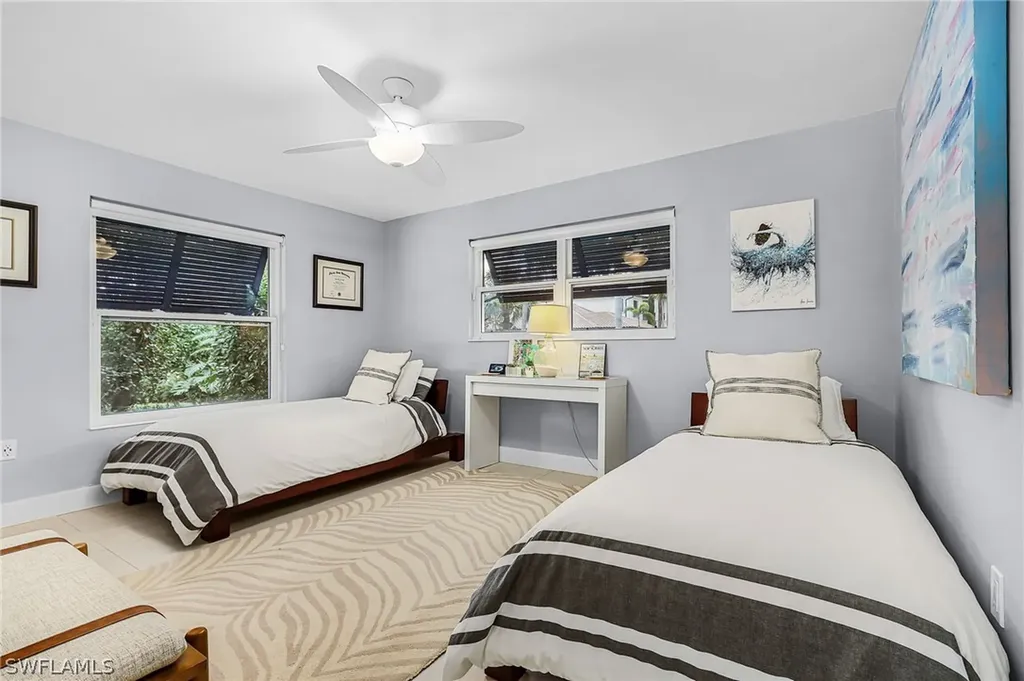 1390 Mandarin Road Naples FL 34102