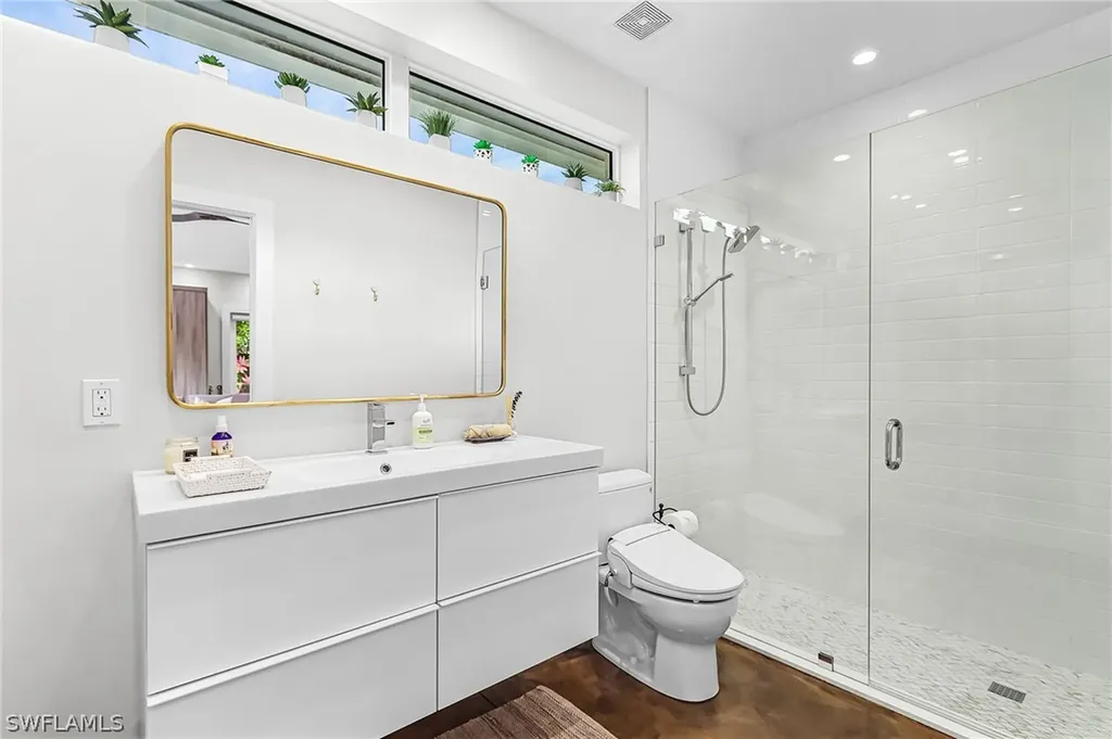 1390 Mandarin Road Naples FL 34102