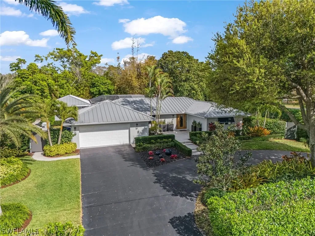 1390 Mandarin Road Naples FL 34102