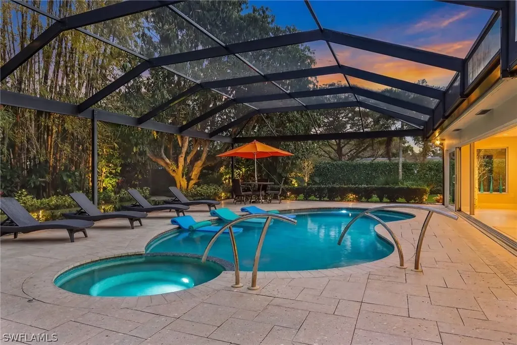 1390 Mandarin Road Naples FL 34102