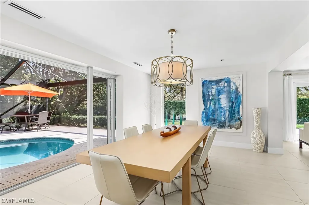 1390 Mandarin Road Naples FL 34102