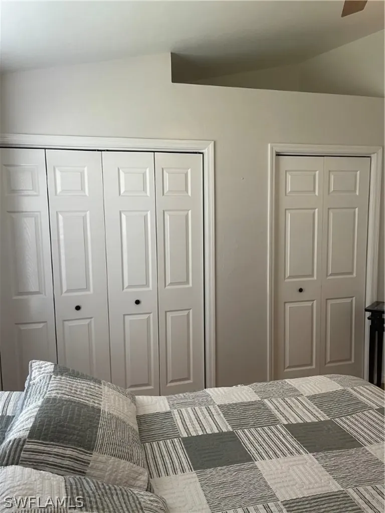 378 Dover Place Naples FL 34104