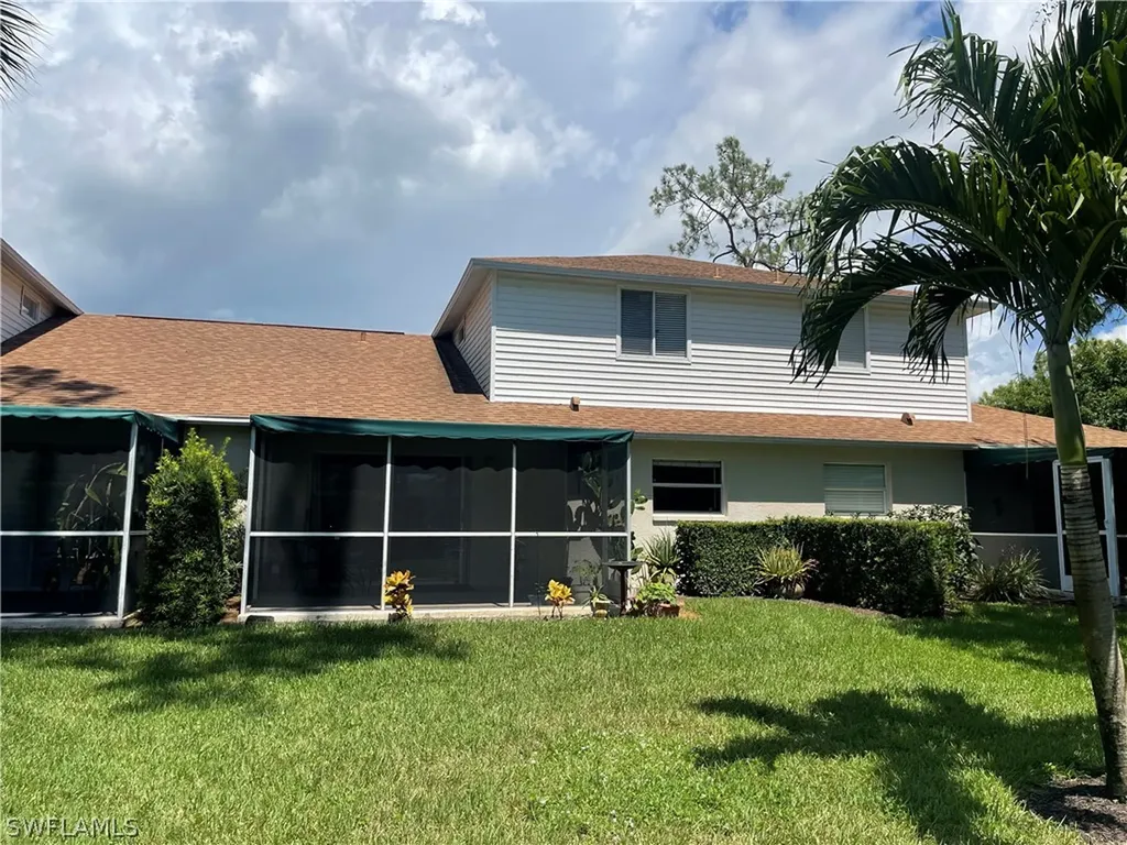 378 Dover Place Naples FL 34104