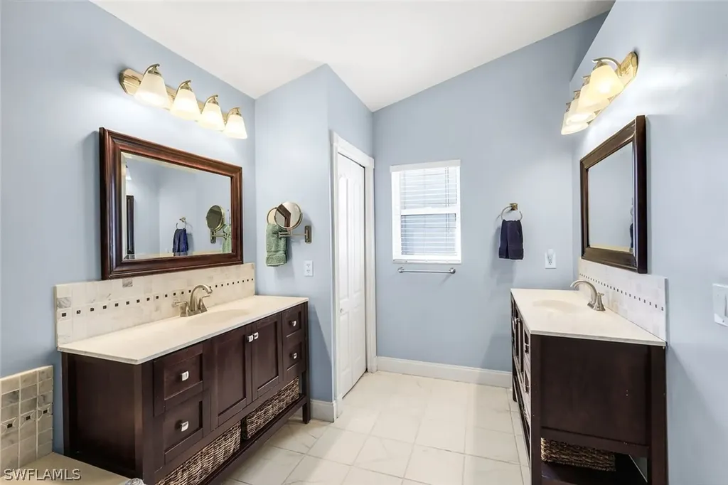 12651 Hunters Ridge Drive Bonita Springs FL 34135