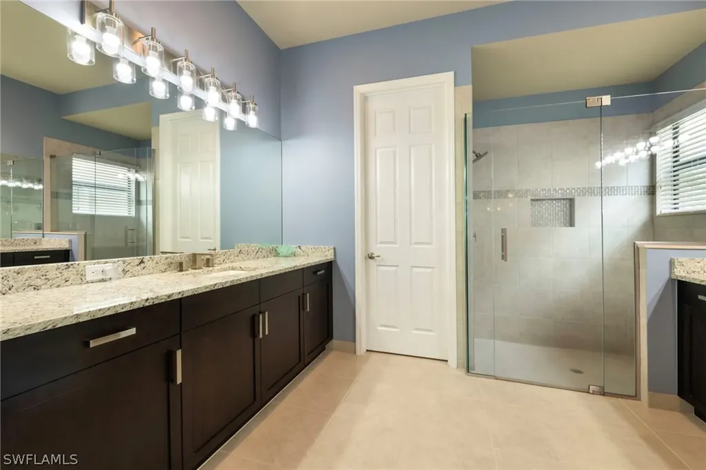 3606 Santaren Court Naples FL 34119