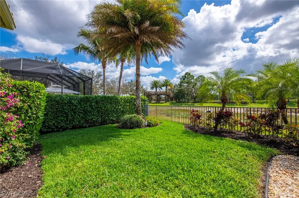 3606 Santaren Court Naples FL 34119