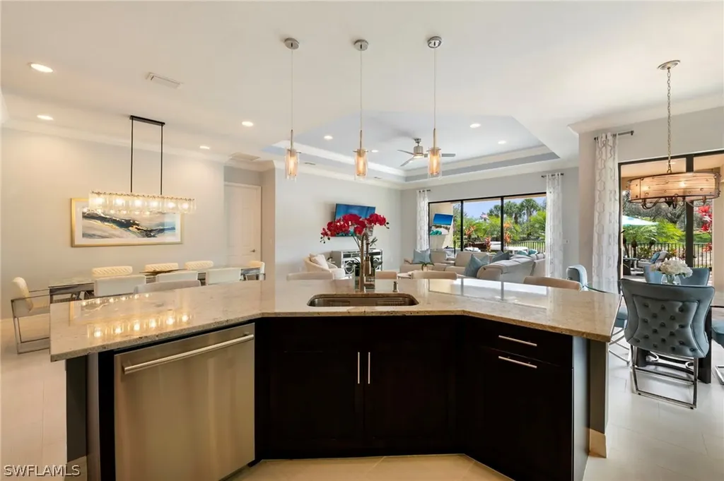 3606 Santaren Court Naples FL 34119