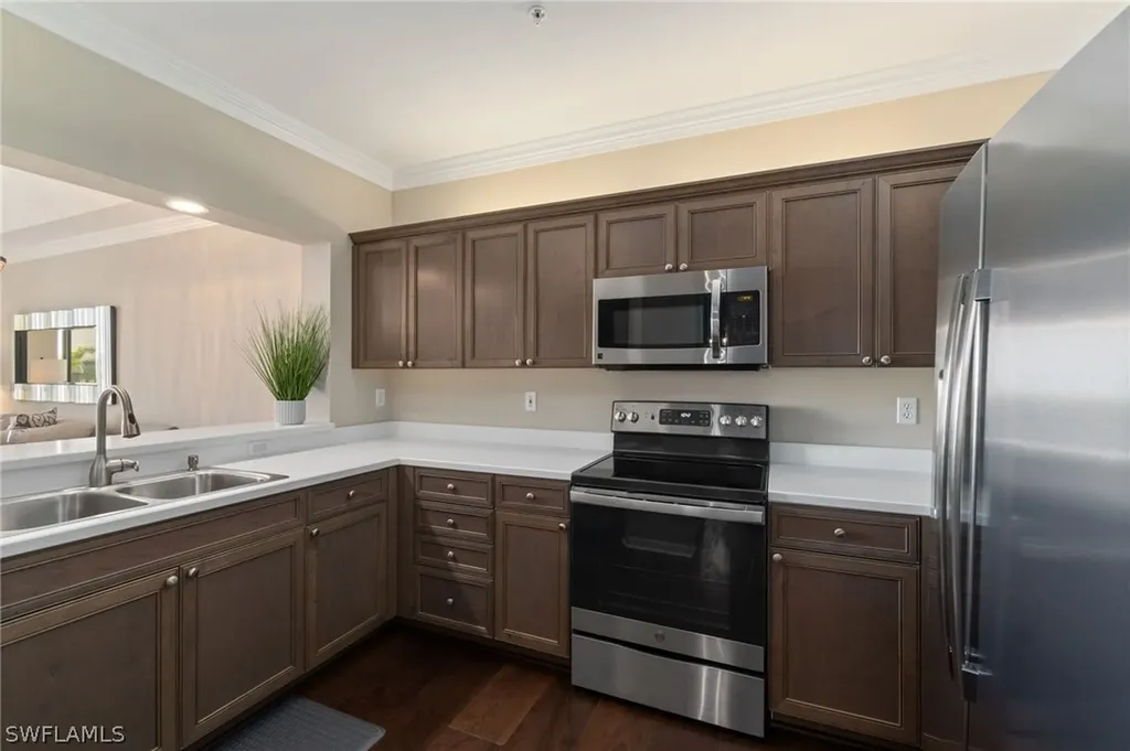 7687 Pebble Creek Circle Naples FL 34108
