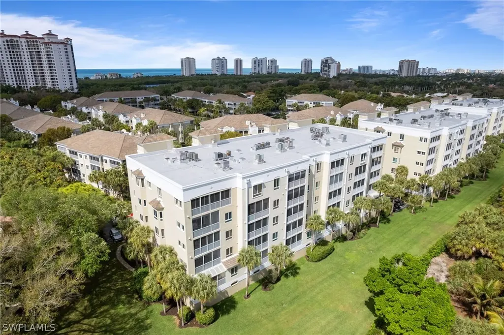 7687 Pebble Creek Circle Naples FL 34108