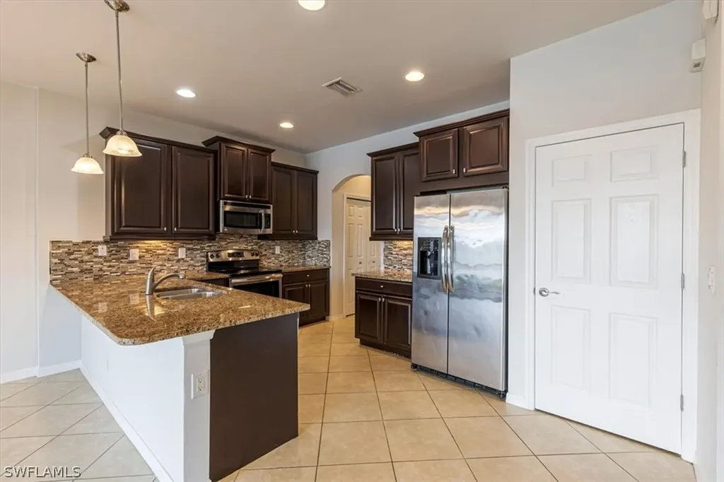 15389 Summit Place Circle Naples FL 34119