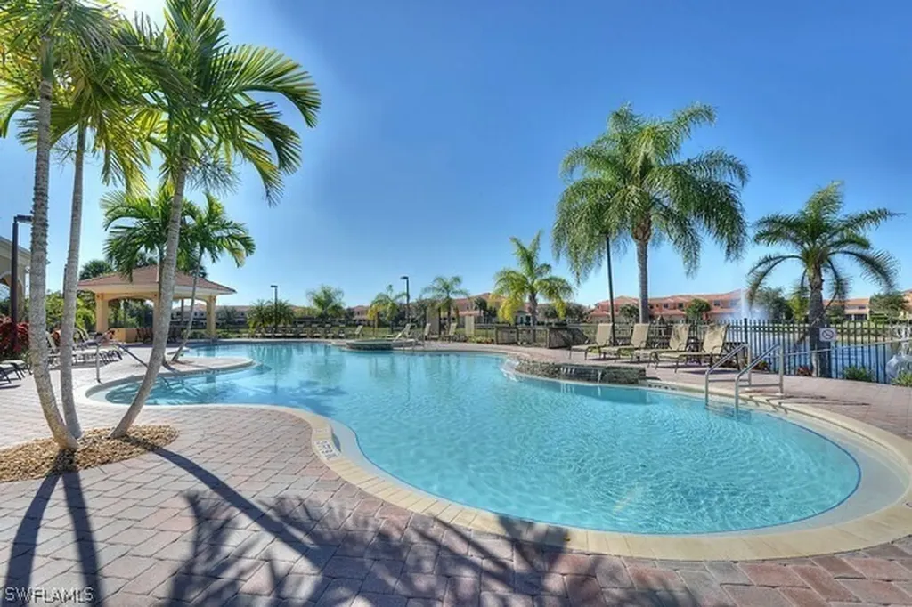 15389 Summit Place Circle Naples FL 34119