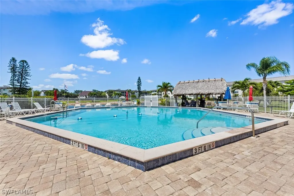 1004 Manatee Road Naples FL 34114