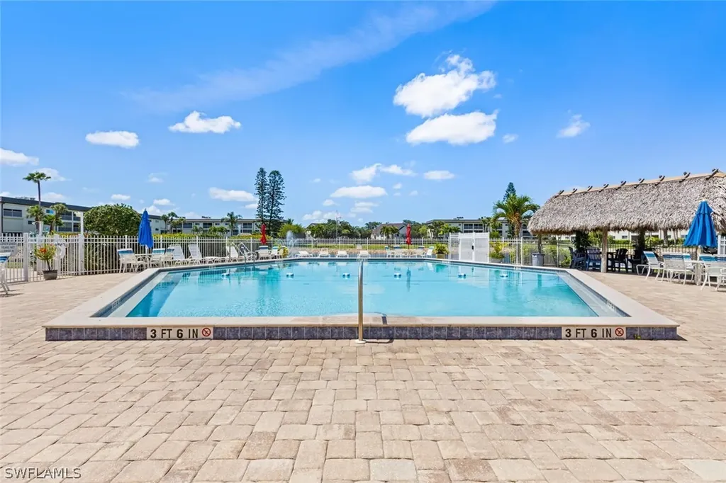1004 Manatee Road Naples FL 34114