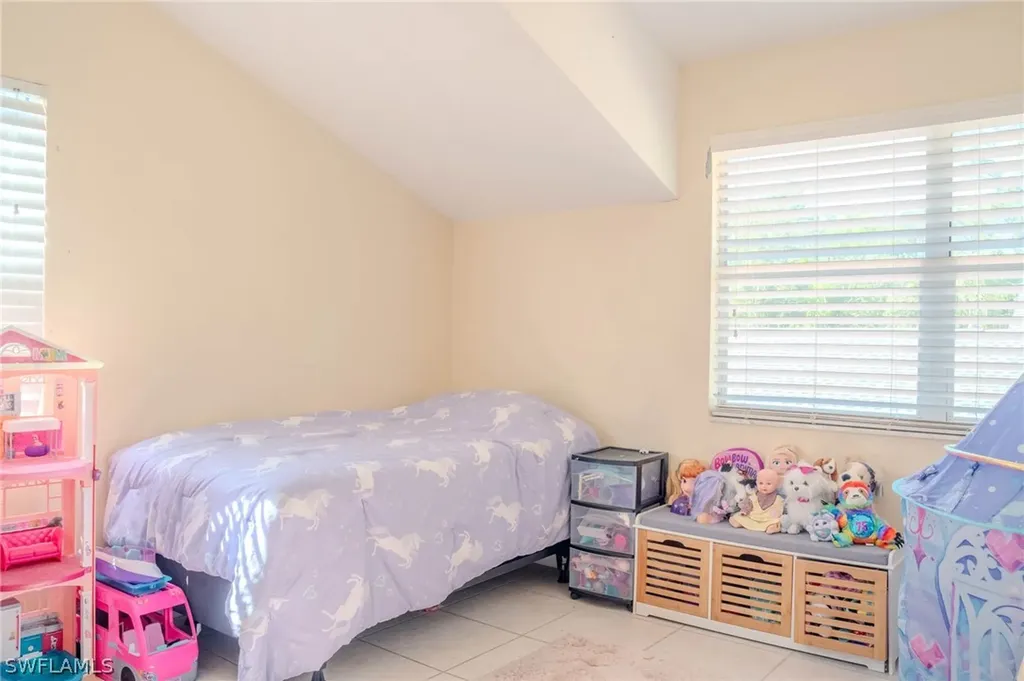 25335 Pinson Drive Bonita Springs FL 34135