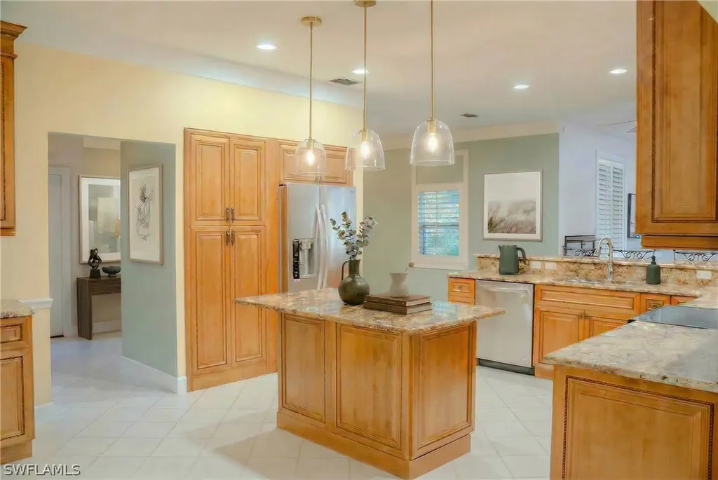 25335 Pinson Drive Bonita Springs FL 34135