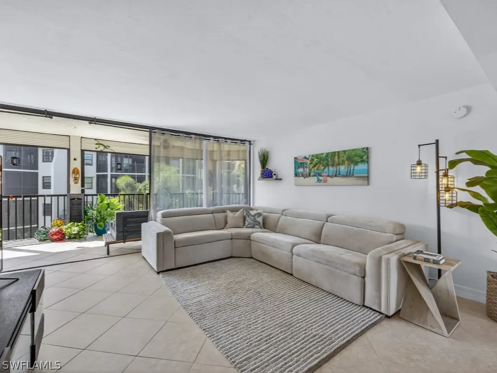 929 Collier Court Marco Island FL 34145