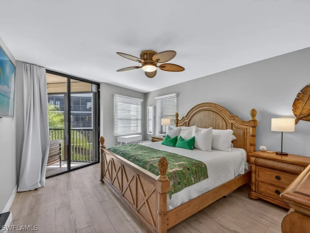 929 Collier Court Marco Island FL 34145