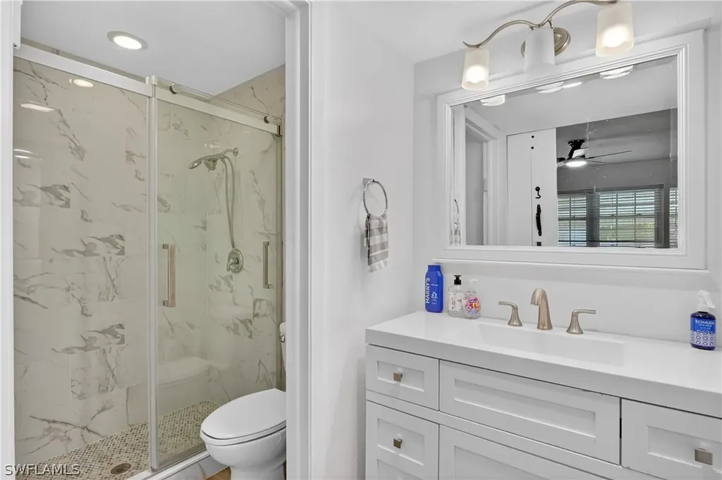 1305 SE 29th Terrace Cape Coral FL 33904